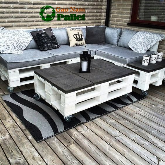 trang trí nội thất tường nhà phòng bàn ghế giường quán cafe bằng thanh gỗ thông pallet cũ giá rẻ tại nha trang khánh hòa