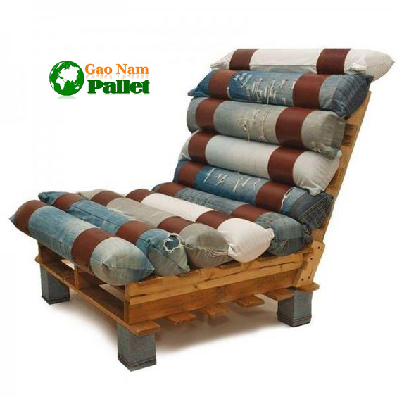 trang trí nội thất tường nhà phòng bàn ghế giường quán cafe bằng thanh gỗ thông pallet cũ giá rẻ tại nha trang khánh hòa