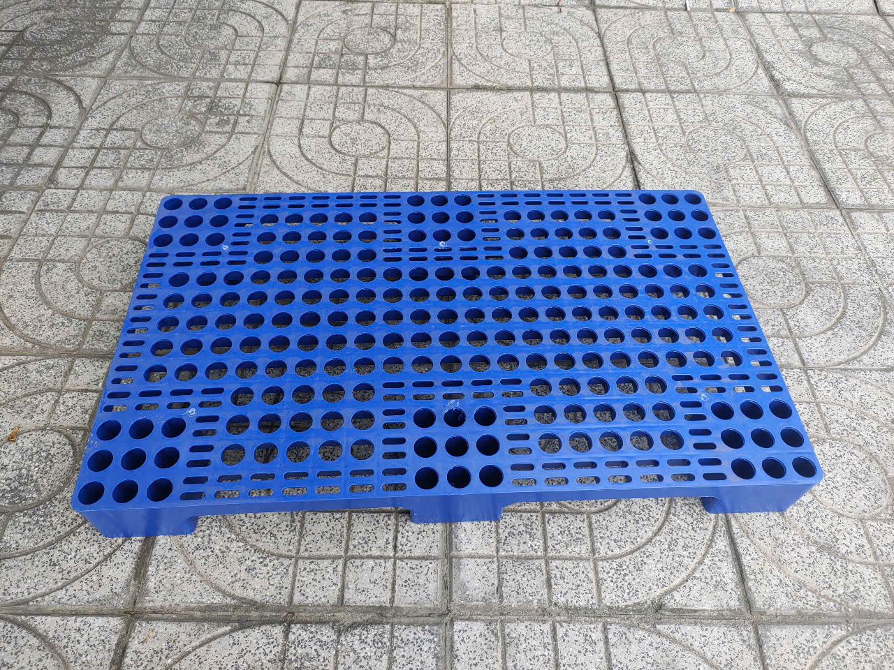 pallet nhựa giá rẻ tại nha trang
