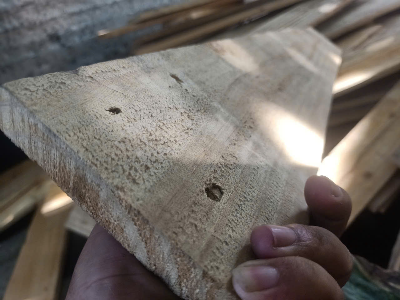 ván pallet gỗ thông giá rẻ tại nha trang